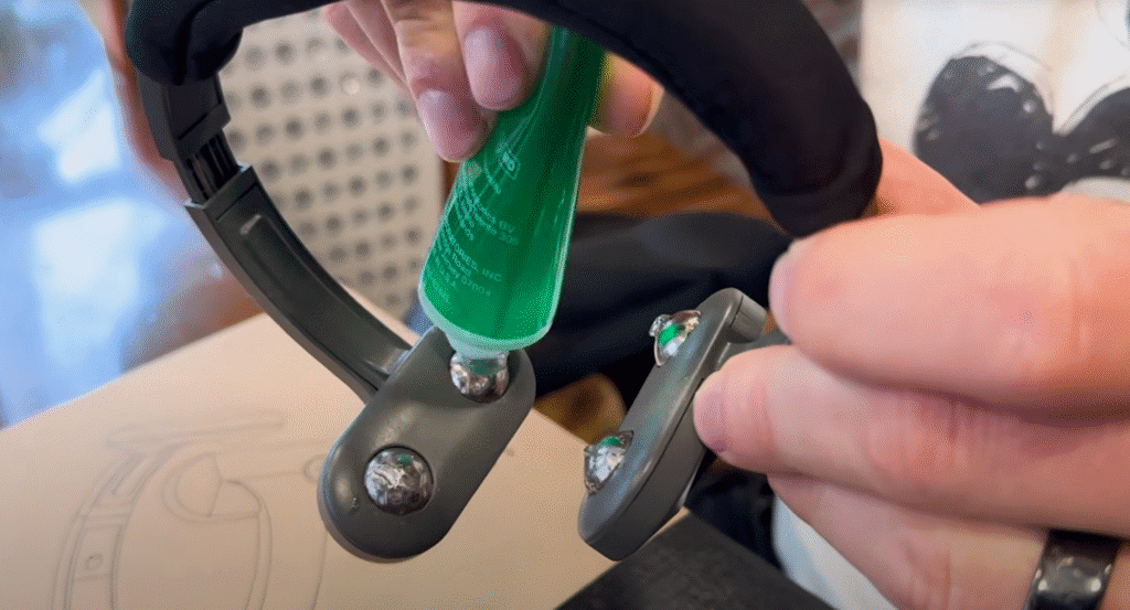 applying gel to the pulsetto device