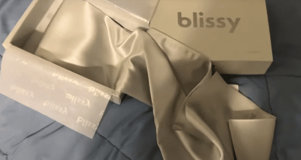 Unwrapping the blissy 100% mulberry silk pillowcase
