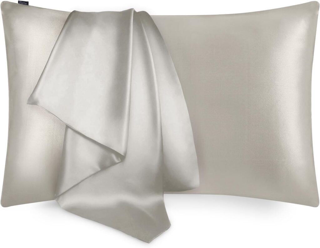 LilySilk silk pillowcase brand
