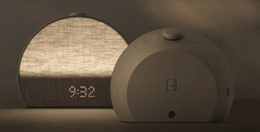 Front and back view of the Hatch Restore 3 smart alarm clock