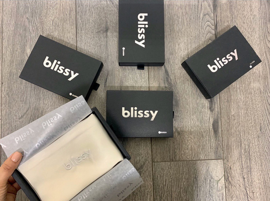 Blissy silk pillowcase for valentines day