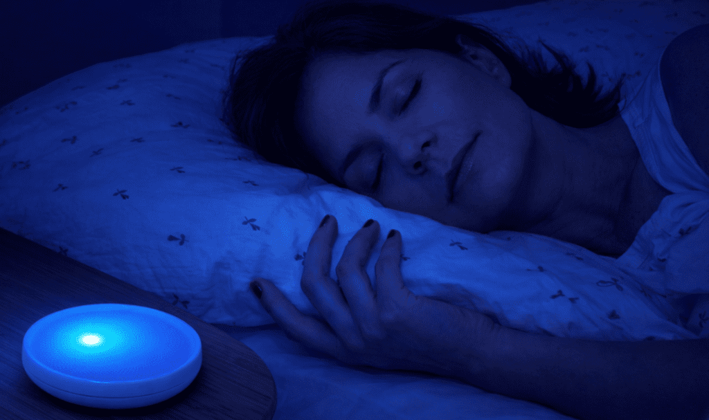 Sleeping with the Dodow sleep aid device