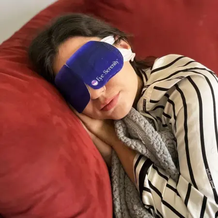 Eye Serenity Self-Heating Eye Mask mothers day gift basket idea