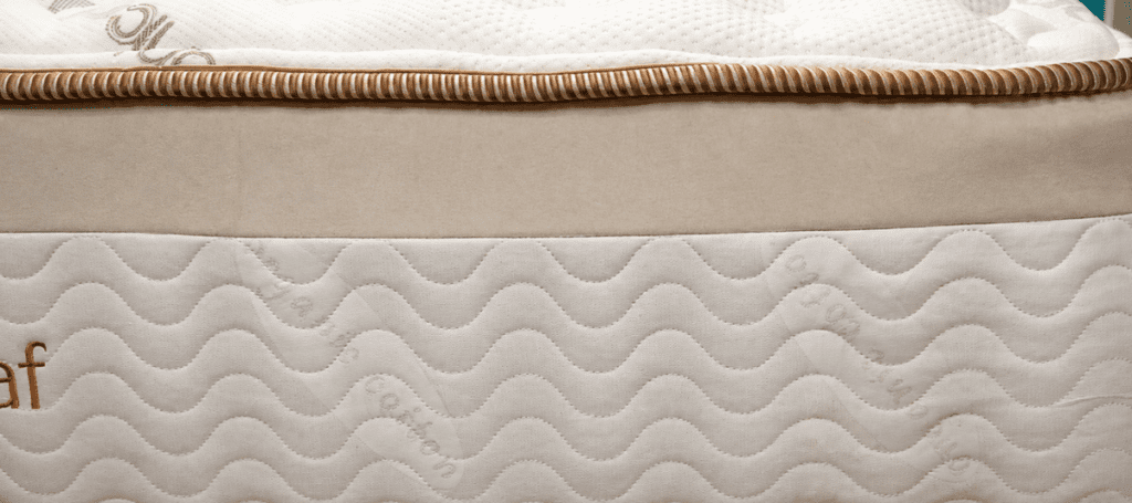 Loom and Leaf foam mattress layers showing the multi-layer memory foam construction